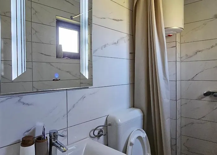 River Valley 度假居 *